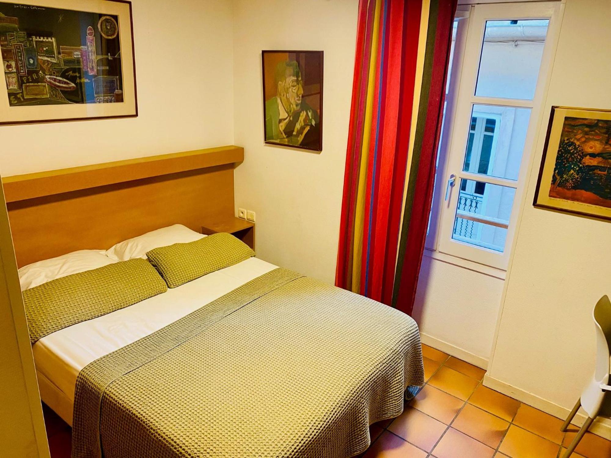Hotel Des Templiers กูลิอูร์ ภายนอก รูปภาพ